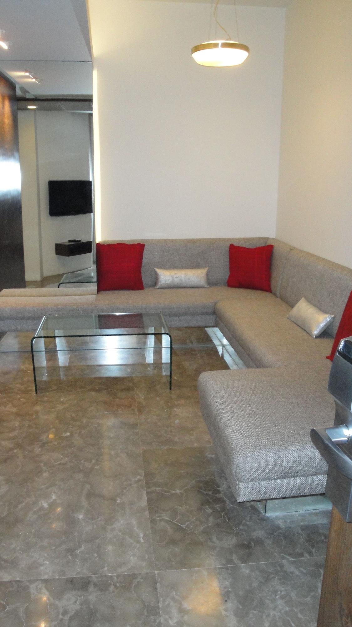 Maya Hotel Chandigarh Bagian luar foto
