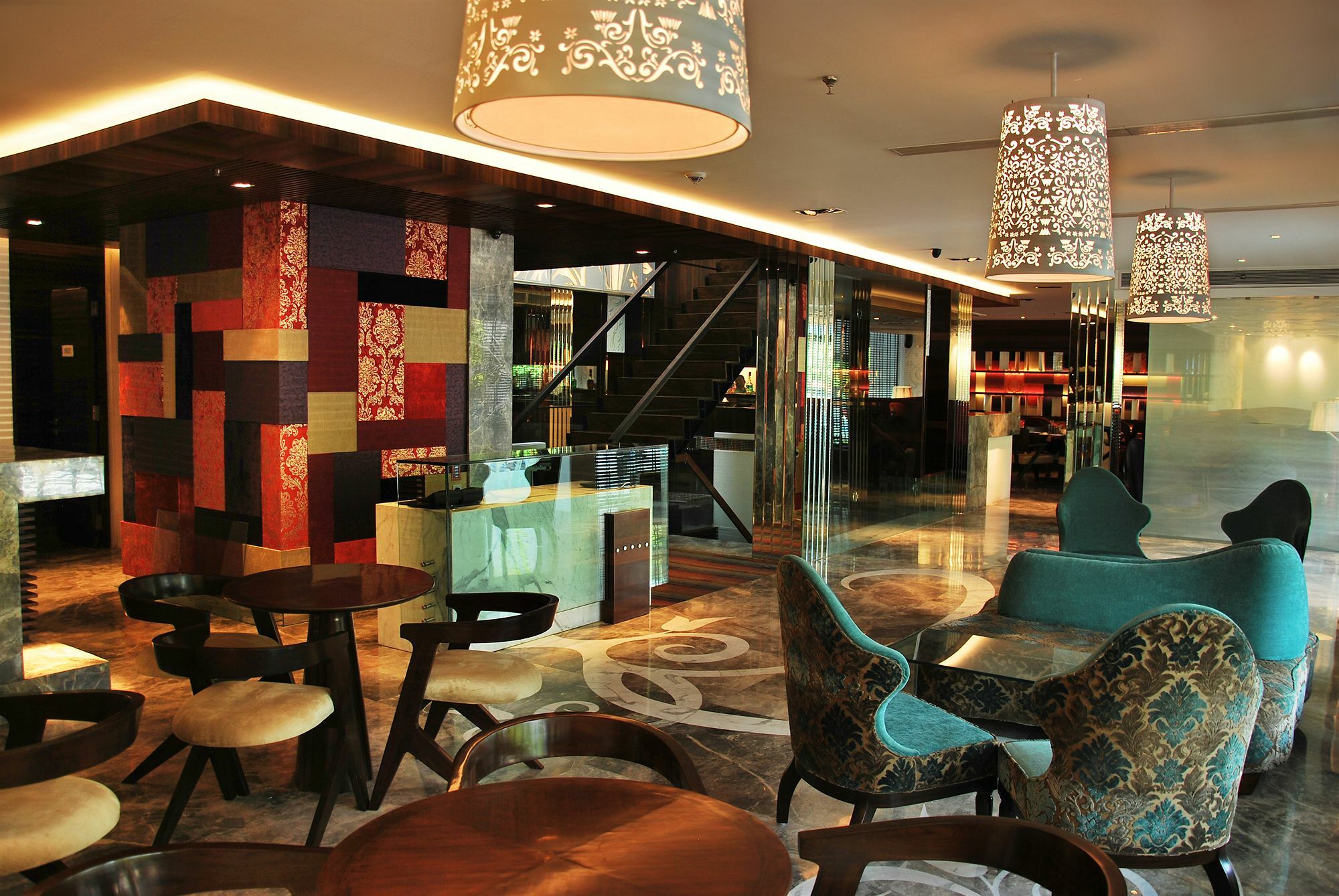 Maya Hotel Chandigarh Bagian luar foto